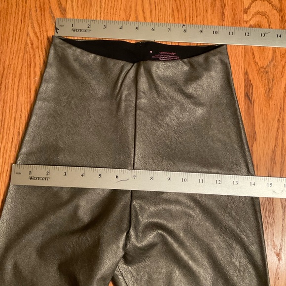 Commando Faux Leather Pants, Black High Waist Pull On Body Con Fit Stretch, Sz M - Picture 8 of 9